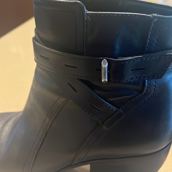 Black Naturalizer boots size 9 - Picture 3 of 6